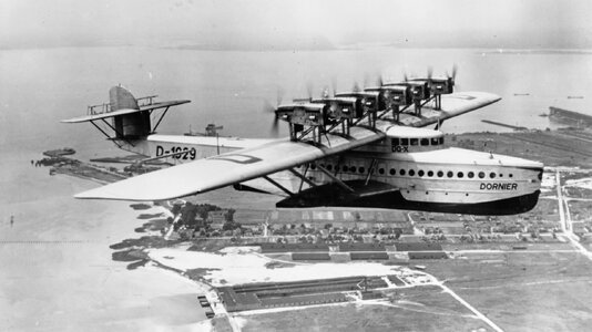 Dornier_Do-X_(15136810048).jpg
