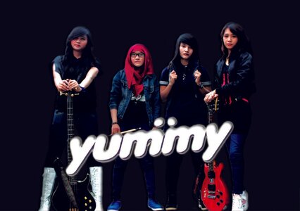 1421052797_Yummy_Band_03.jpeg