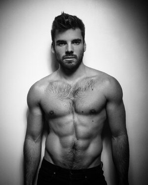 photographed by Alexis Salgues 16992357.jpg