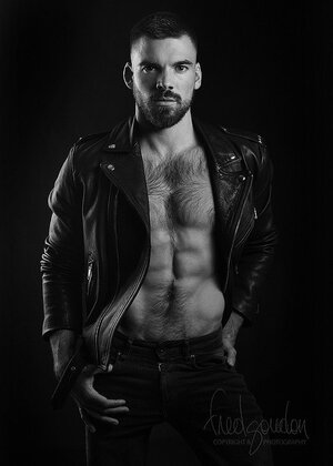 photographed by Fred Goudon 82008112.jpg