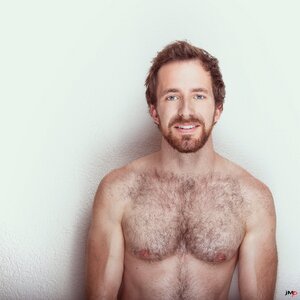 photographed by jmp EMWm2-hXYAAFhUi.jpg