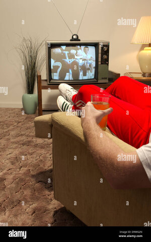 man-watching-tv-D9WG2N.jpg
