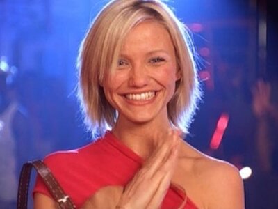 Do you remember this ONE accessory every girl lusted after in the early '00s_.jpeg