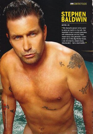 STEPHEN-BALDWIN-NAKED-PHOTO.jpg