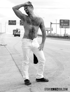 the hustler (03).jpg