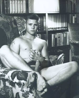 1a3ddc5e152e_John Davidson10_small.jpg