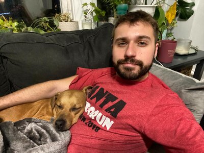 Dylan Seitz and Kiki 155209370.jpg