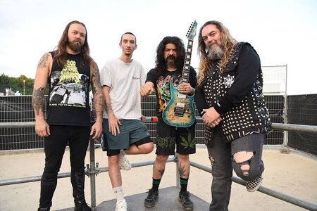 images - 2023-11-29T040302.513.jpeg