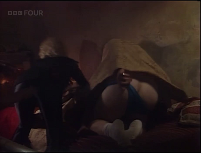 Geoffrey Hughes in Making Out s2e5 1 (3).png