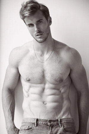 Dusty Lachowicz by Pat Supsiri 20181711.jpg