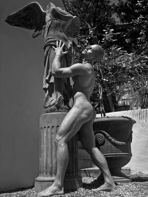 SANFIELD Todd by Kevin McDermott.jpg