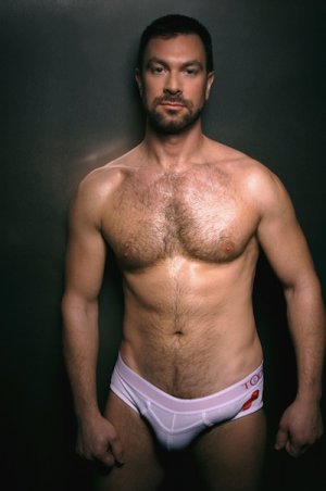 70948218 dillon buck.jpg