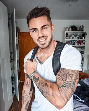 338f9281ba5bada015fc96adc99e5b45.jpg 338f9281ba5bada015fc96adc99e5b45.jpg