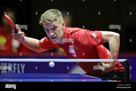 dusseldorf-deutschland-21st-dec-2022-firo-december-21-2022-table-tennis-1bundesliga-borussia-d...jpg