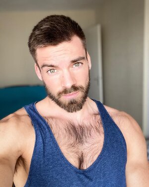 76874423.jpg 76874423.jpg