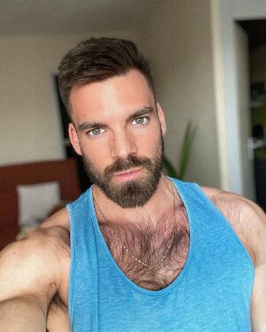 328853602.jpg 328853602.jpg