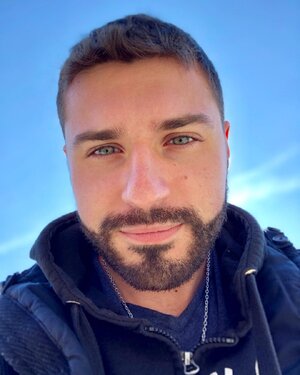 1 52572829.jpg 1 52572829.jpg