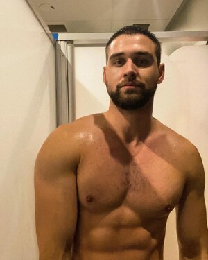 79463681.jpg 79463681.jpg