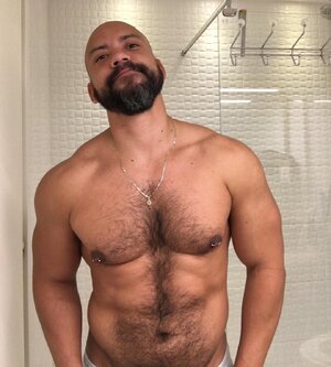 23098703.jpg 23098703.jpg