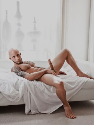 JADEN Drake by Mark Henderson.jpg