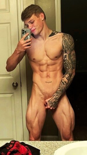 FNSyQ4YWUAE_Kyc (8).jpg