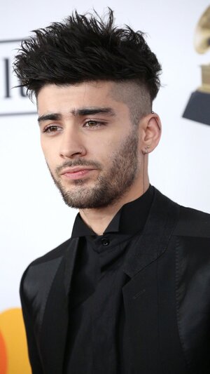 Zayn-Malik-Bio-Page.jpg