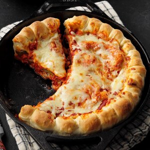Cast-Iron-Pizza-Pie_EXPS_CIMZ19_236702_E09_05_9b.jpg