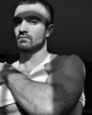 Enzo 2012 118777855.jpg