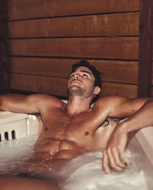 Charlie Matthews 271744677.jpg