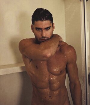 Charlie Matthews 294728640.jpg