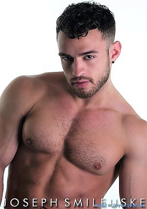 HOSTLER Chase by Joseph SMILEUSKE (2).jpg