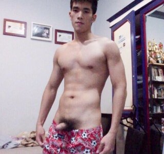 thai-stud-150316-2.jpg