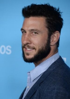 actor-pablo-schreiber-6059_large.jpeg.jpg