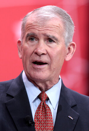 Oliver_North_by_Gage_Skidmore.jpg