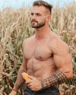 Snapinsta.app_380311022_273030942334266_8358576069659446602_n_1080 (1).jpg