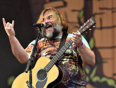 jack-black-sings-taylor-swift-embed.jpg