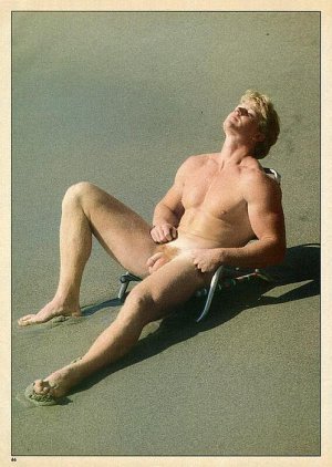 Playblond.jpg Playblond.jpg