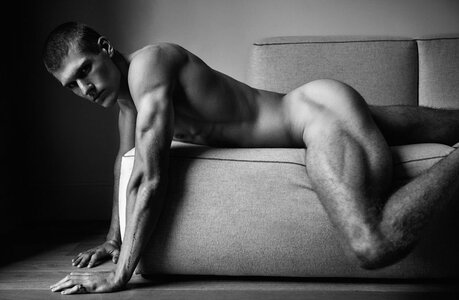 WHITE Russell 4.jpeg