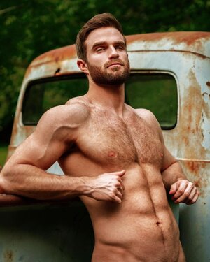 vehicle 74535092.jpg