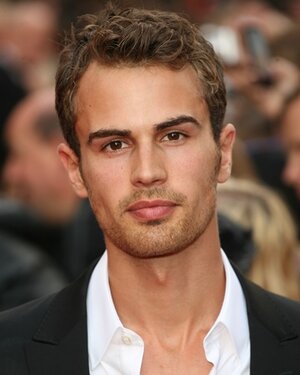 theo-james.jpg