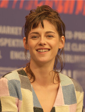 Kristen_Stewart_at_Berlinale_2024-1_Ausschnitt.jpg