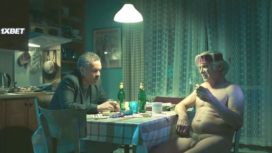 Oldrich Kaiser in Muž se zajecíma ušima (2020).jpg