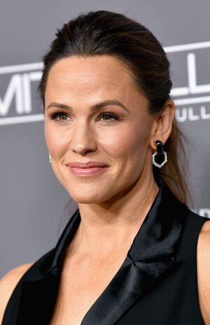 American-actress-Jennifer-Garner-2018.jpg