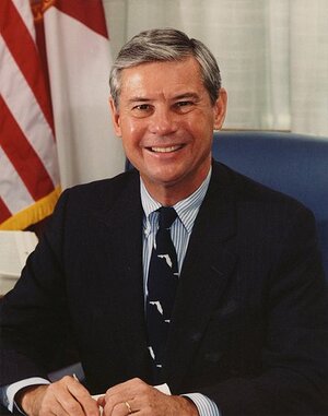 440px-Bob_Graham,_official_Senate_photo_portrait,_color.jpg
