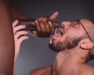 q8-d4AKgvVgZwCBU (1)_1.gif