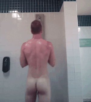 jock-in-the-shower-preview.gif
