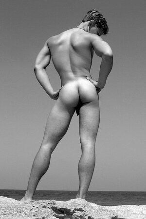 1662838851_3-titis-org-p-nude-men-ass-erotika-pinterest-5.jpg