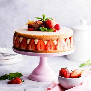 Fraisier-Cake-feat-1.jpg