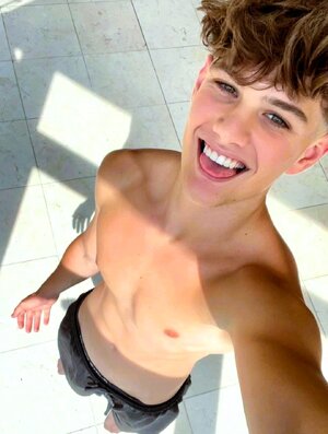 eis .com_29-04-2024.jpg