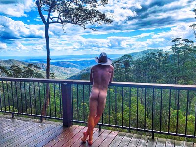 5. Railing, Mt Glorious, QLD.jpg